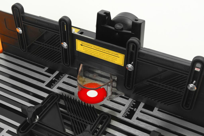 Masa Pentru Freza baza stabila pentru prelucrare precisa a lemnului si plasticului (KD5940) [12]