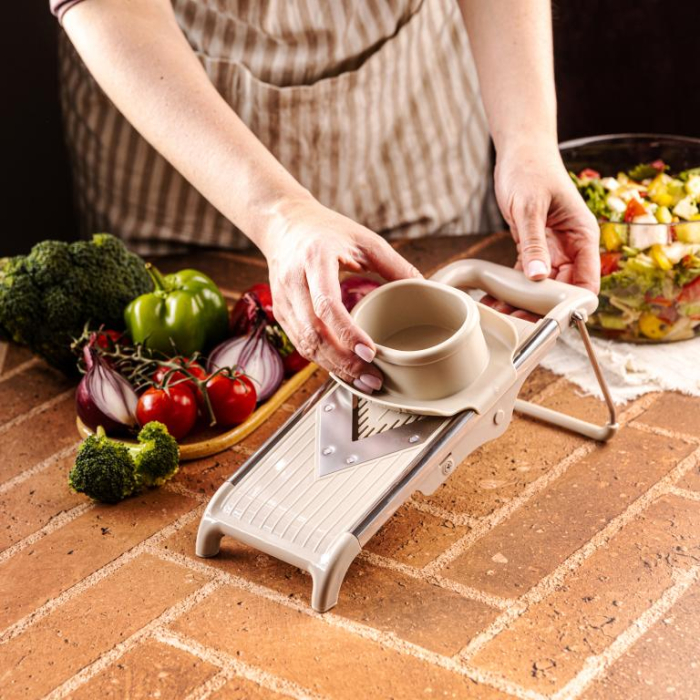 Masina manuala de tocat si feliat legume grosime reglabila (KH-2006) [10]