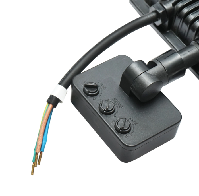 Proiector led 30W, 2700lm, 6400K, IP44 alimentare 220V-240V cu senzor de miscare DISMD52 (BK69943) [6]