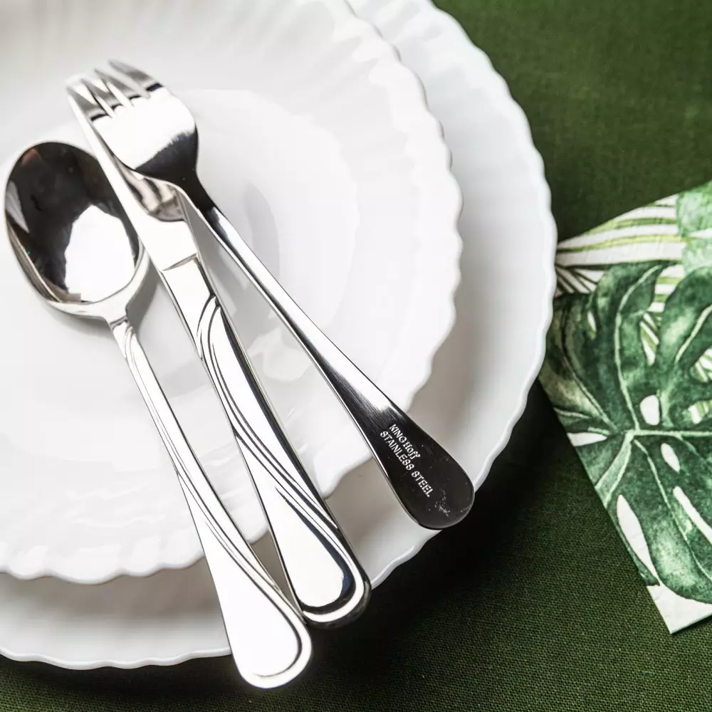 Set 18 farfurii portelan alb pentru 6 persoane, intinse, desert si adanci (KH-1875) [13]