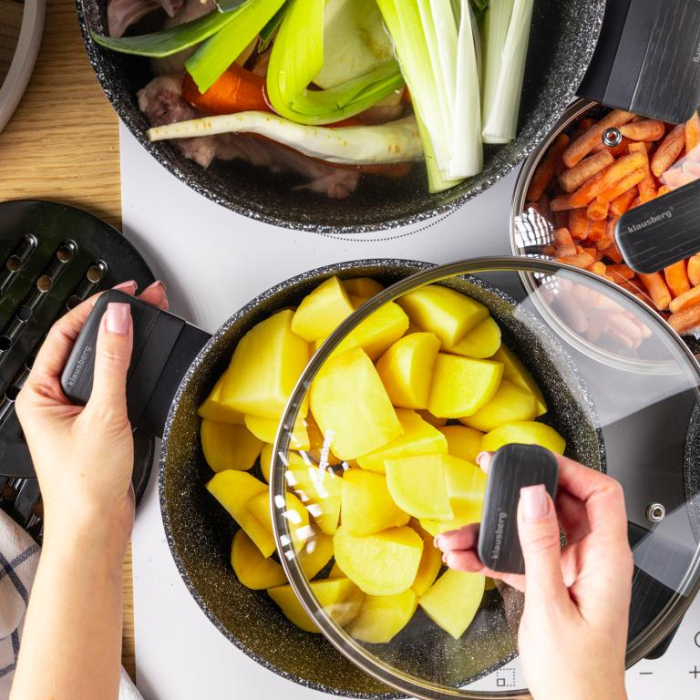 Set de oale si tigai cu strat antiaderent, 12 piese 6 vase, 4 capace, 2 suporturi, negru (KB-7830) [40]