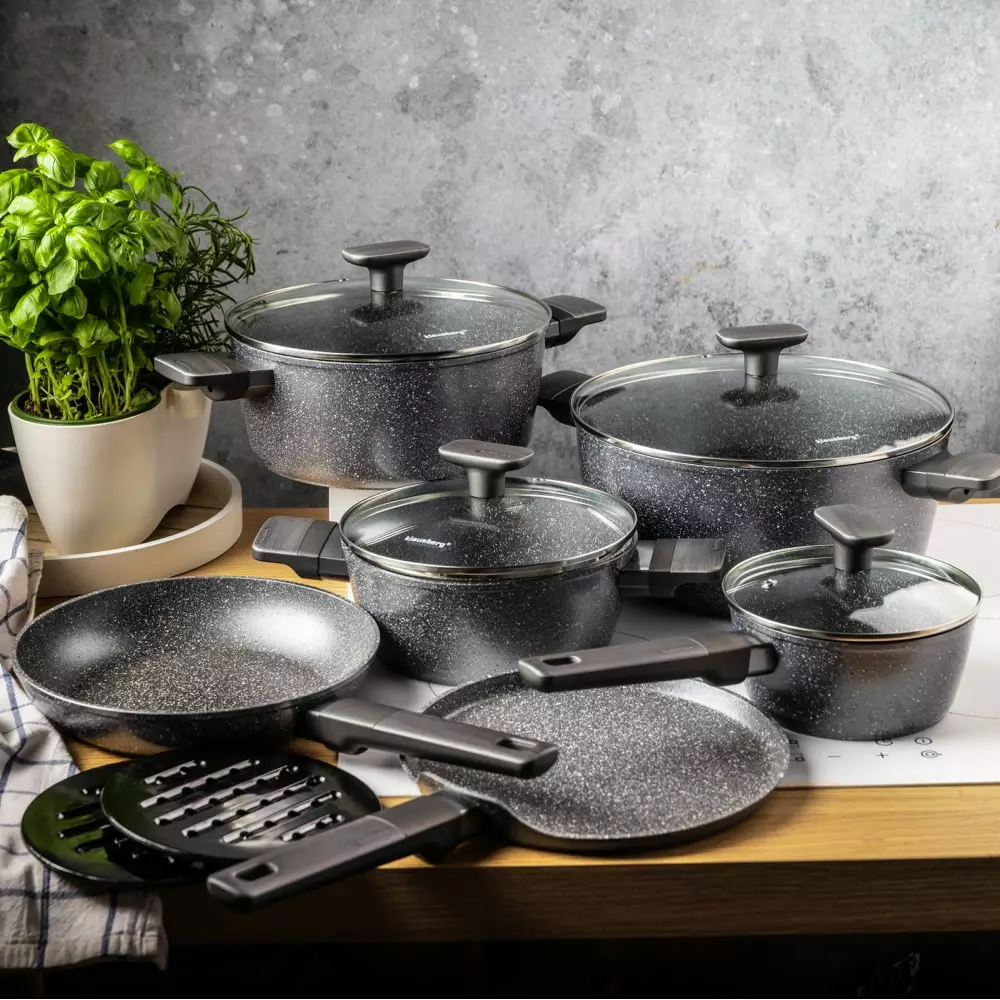 Set vase de gatit 12 piese cu invelis antiaderent 4 oale, 2 tigai, 4 capace si suporturi termorezistente (KB-7832) [18]