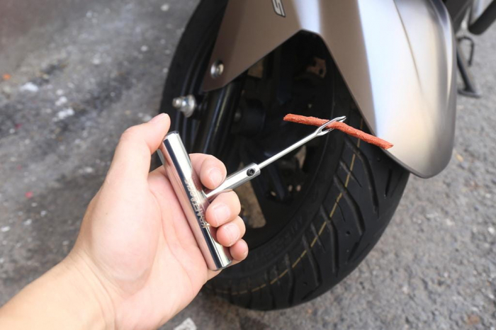 Trusa set kit reparatie pana anvelope cauciuc cu snur 27 piese (KD12507) [14]