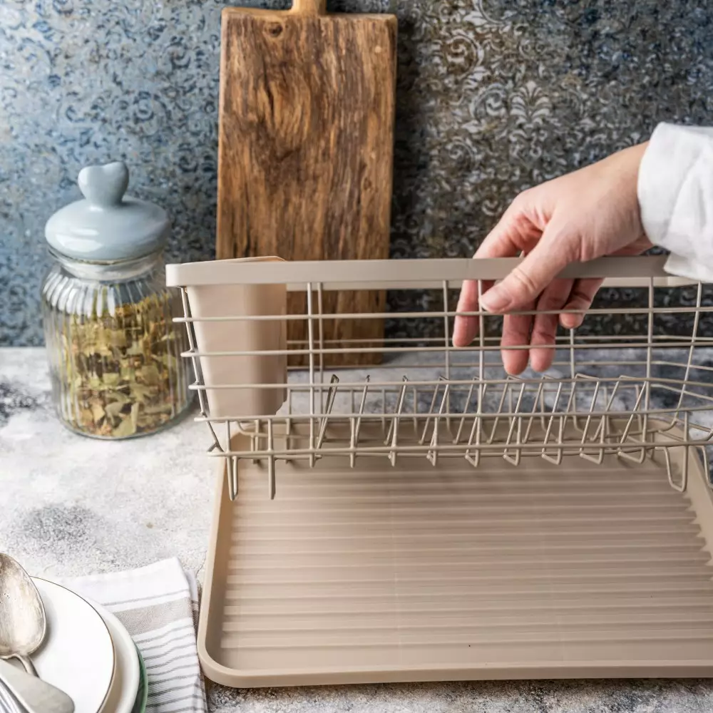 Uscator vase din metal si plastic cu tava si suport tacamuri bej (KH-1838) [7]