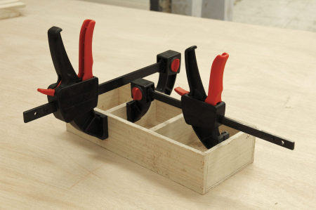 Menghina fixare - Clema de tamplar 90 kg 24'' 600 x 60 mm (KD10704)