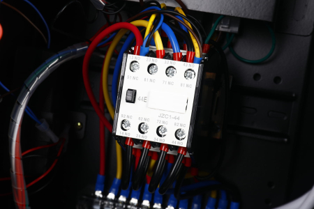 Generator diesel trifazat 7kW cu ATS, 230V/400V, pornire electrica, carcasa insonorizata (KD3241) [36]