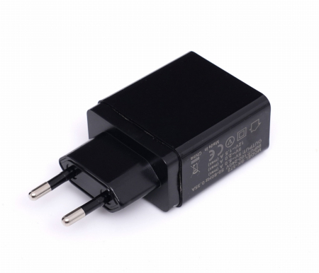 Încărcător de rețea 230V QUICK CHARGE 3.0 (KD1236) [4]