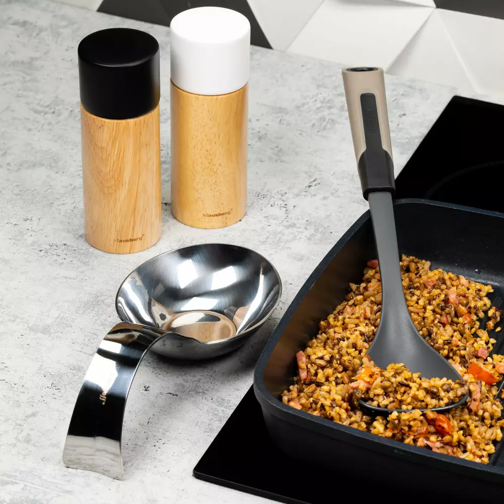 Lingura de gatit servit cu maner antiderapant  negru 33 cm (KB-7005) [3]