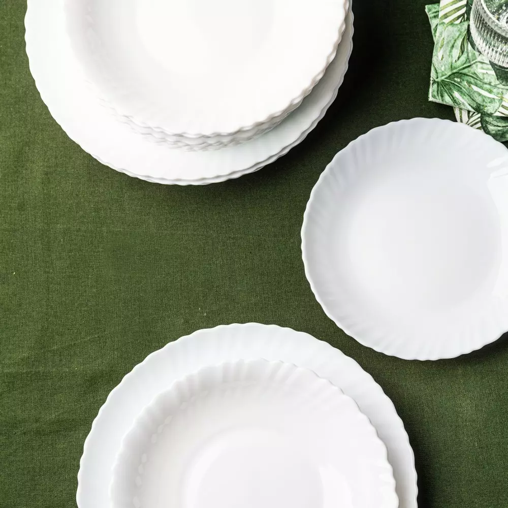 Set 18 farfurii portelan alb pentru 6 persoane, intinse, desert si adanci (KH-1875) [11]