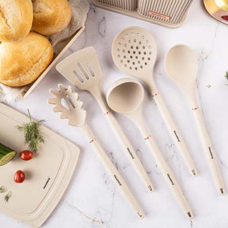 Set ustensile de bucatarie cutite si tocator bej (KB-7935) [15]