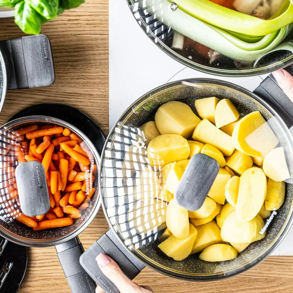 Set vase de gatit 12 piese cu invelis antiaderent 4 oale, 2 tigai, 4 capace si suporturi termorezistente (KB-7832) [9]