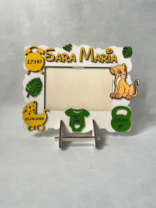 Ramă foto personalizată cu date de la naştere - Leu [1]