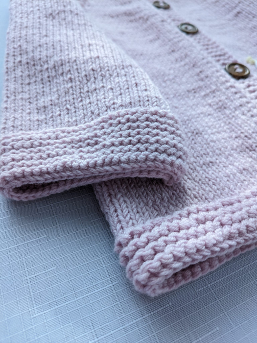 Cardigan tricotat manual din lână merino [3]