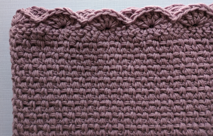 Păturică croșetată manual din lână merinos [3]