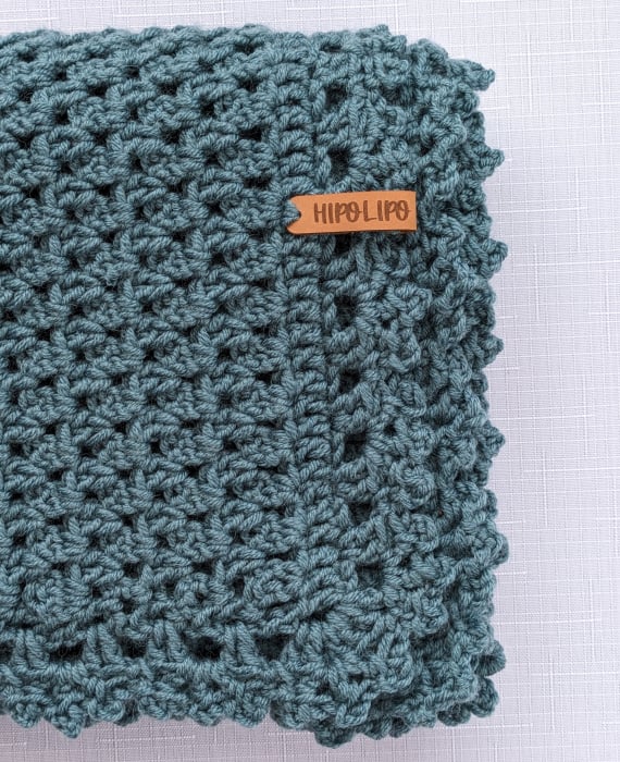 Păturică croșetată manual din lână merinos [1]