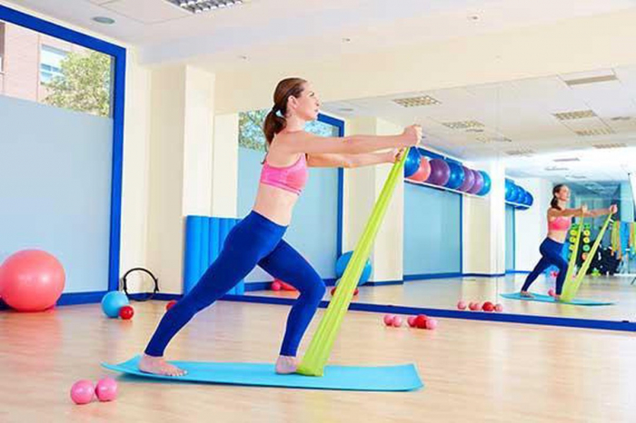 Banda de fitness BellaPlay, galben, 120cmx15cmx0,35 mm [4]