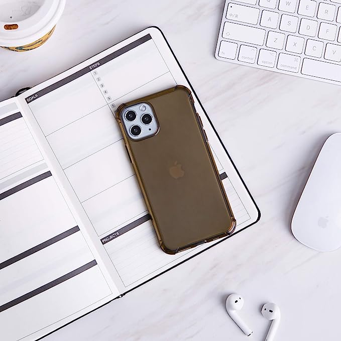 Husa din TPU, pentru iPhone 11 Pro, rezistenta la zgarieturi, negru fumuriu, Amazon Basics [3]