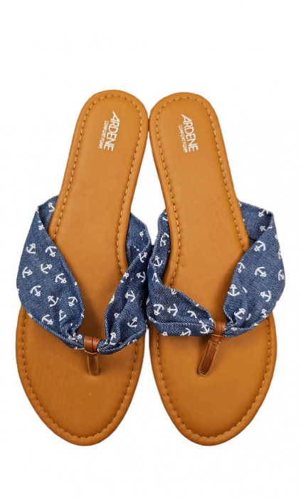 Papuci dama din piele artificiala si curea din panza, Brant din spuma, Ardene, bleumarin cu ancore, marime 39 [2]
