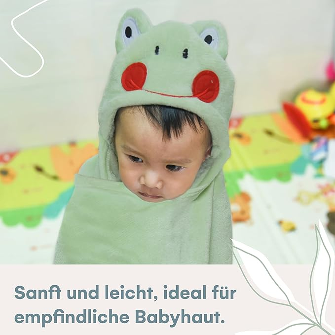Prosop cu Glugă din Bambus TranquilBeauty, Moale, Absorbant și Prietenos cu Pielea Bebelușilor, Design Broscuță, Verde [4]