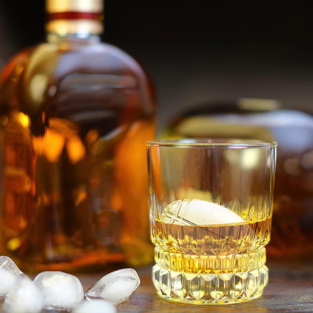 Set 4 Forme Cuburi Gheata 3D Minge Rugby, Koilox, Silicon Negru, BPA-Free, Usor de Umplut si Curatat, 5, 5 cm, Pentru Whisky, Cocktail, Suc, Rezistente la Masina de Spalat Vase [4]