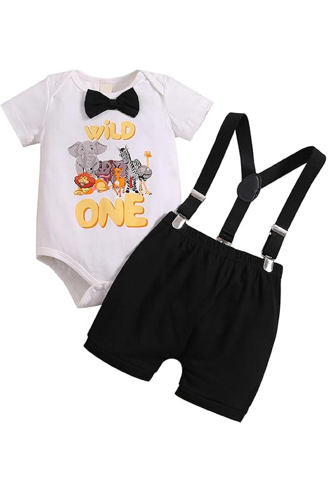 Set aniversar 1 an, body alb maneca scurta cu papion, pantaloni scurti negri si bretele, Wild One [1]