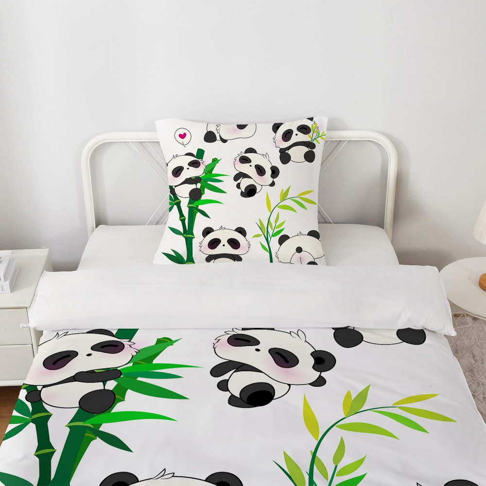 Set lenjerie copii cu panda MUSOLEI single 135x200 cm, față de pernă 50x80 cm, design 3D cu bambuși, poliester microfibră moale, cu fermoar, alb negru [6]