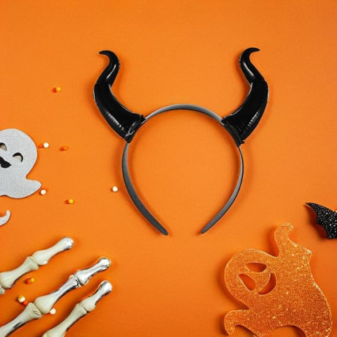 bentita-halloween-coarne-negre-diavol-model-taur-gothic [5]