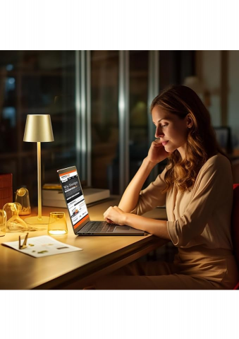 Casă, Grădină & Bricolaj - Lampă de Masă LED Reîncărcabilă, Design Minimalist culoare Gold VZGJ