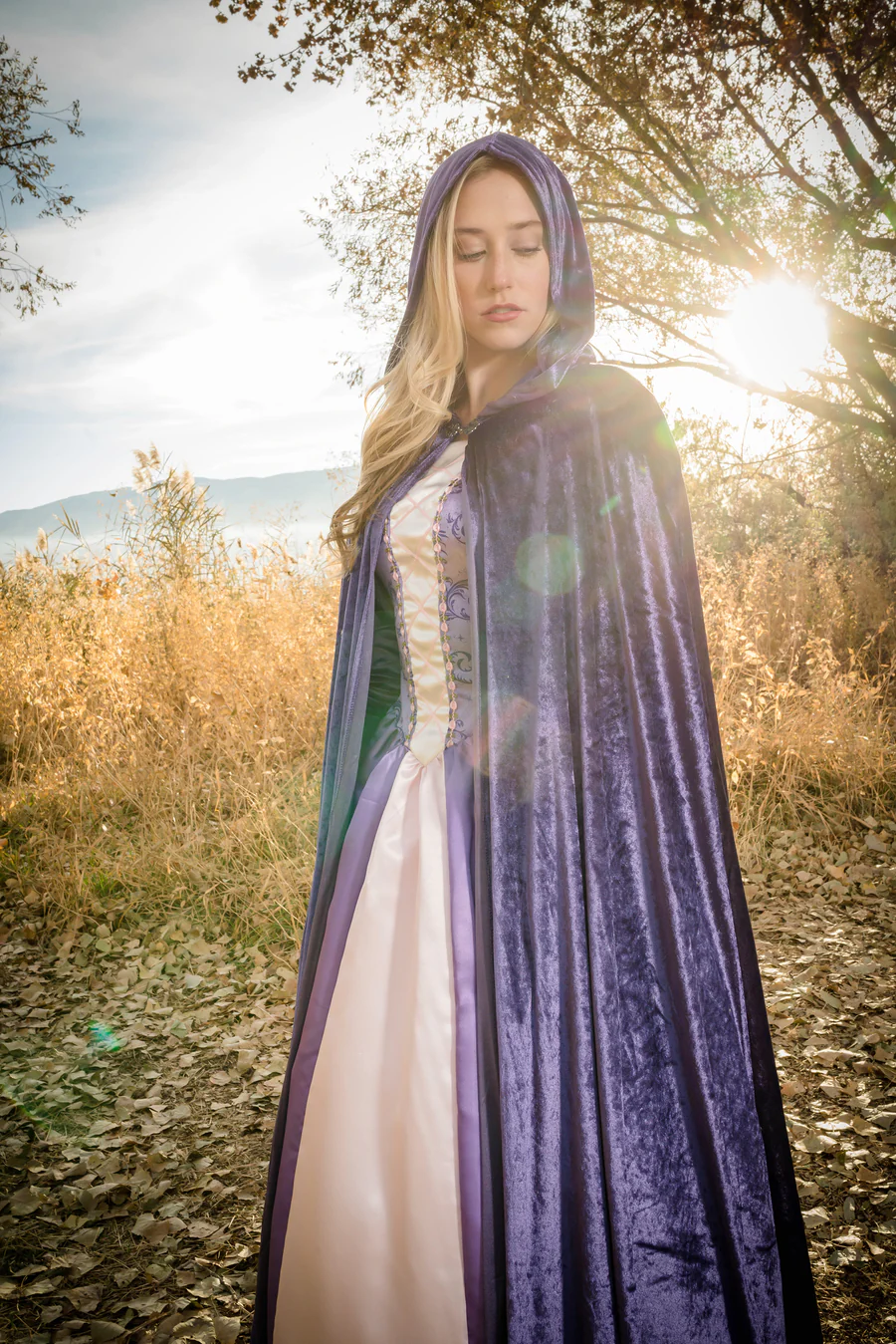 Pelerina cu gluga Halloween din catifea mov 150 cm pentru cosplay vampir vrajitoare mag [2]