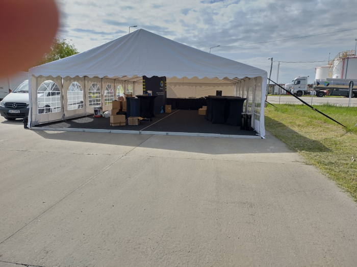 Pavilion - cort demontabil MARQUUE 8x12m - culoare alb PVC 750g - cadru de sustinere, certificat ignifug [3]