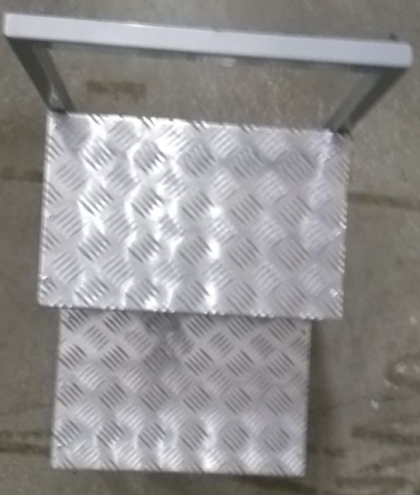 Treapta dubla cadru metalic cu suport spijin - 68x52x40 cm - 2 trepte metalice [4]