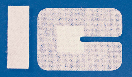 REDUCERI PRET - Plasture fixare branula - cu slit - 6x8 cm