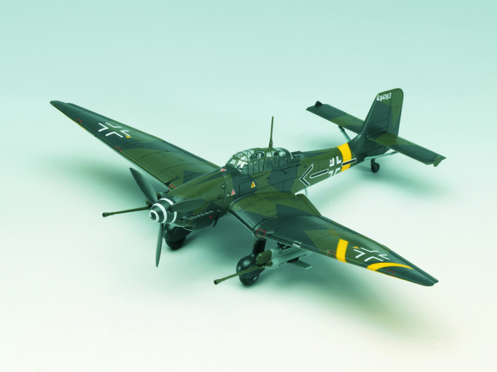 Academy 12404 - 1:72 JU87G-2 STUKA "KANONEN VOGEL" [2]