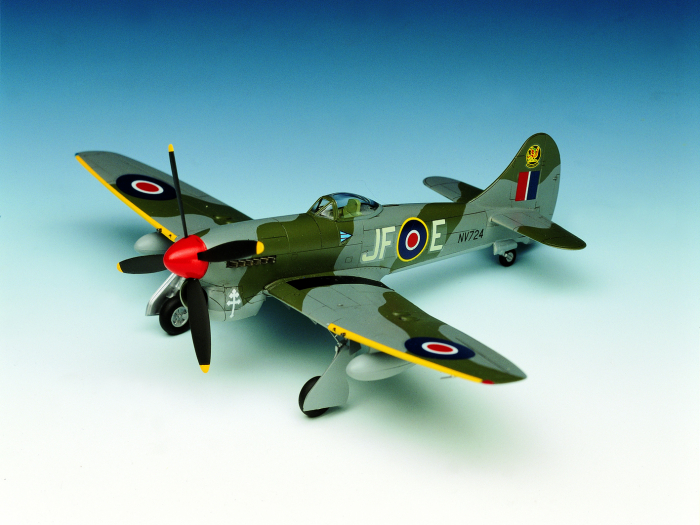 Academy 12466 - 1:72 TEMPEST V [2]