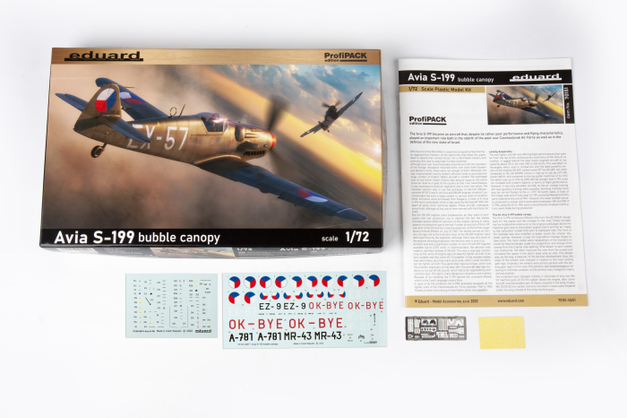 Eduard 70151 - 1:72 Avia S-199 bubble canopy Profipack [3]