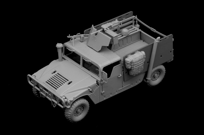 Italeri 6511 - 1:35 M998A1 [2]