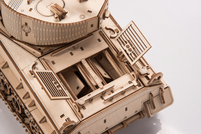 Little Story Wooden Model 3D Puzzle Tank - M4A3E8 Sherman [8]