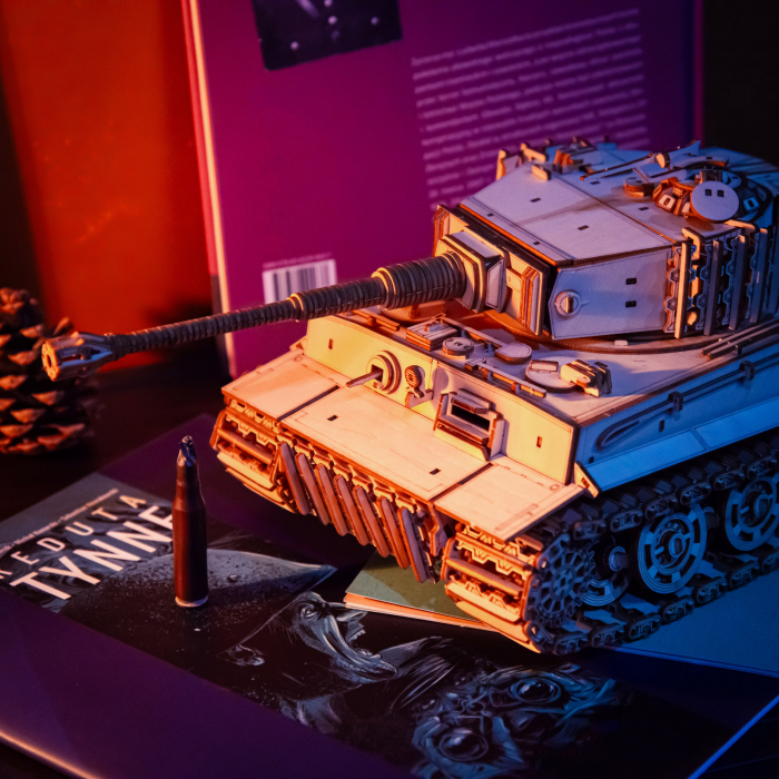 Little Story Wooden Model 3D Puzzle Tank - Tiger I [5]