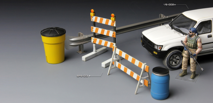 MENG SPS-013 - 1:35 Barricades & highway guardrail [2]