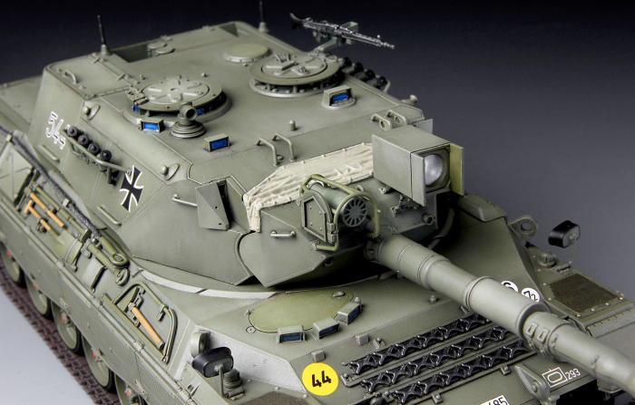 MENG TS-007 - 1:35 German Main Battle Tank Leopard 1 A3/A4 [2]
