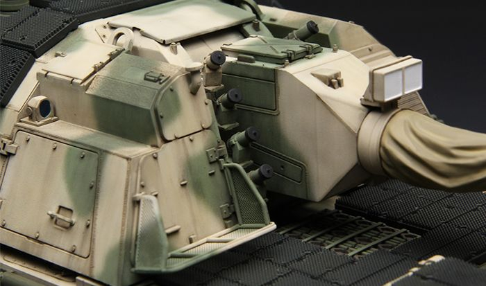 MENG TS-019 - 1:35 German Panzerhaubitze 2000 W/Add-On Armor [5]