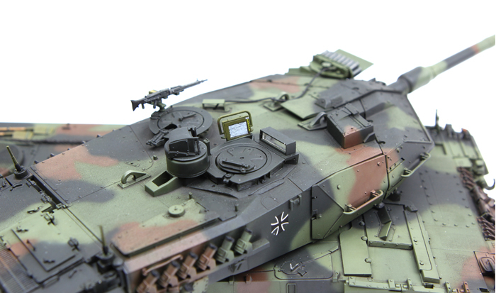 MENG - 1:35 Leopard 2 A7 [7]