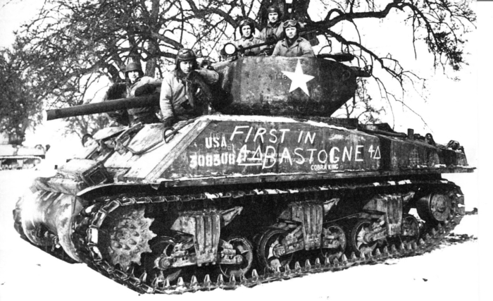 MENG - 1:35 U.S. Assault Tank M4A3E2 Jumbo [2]