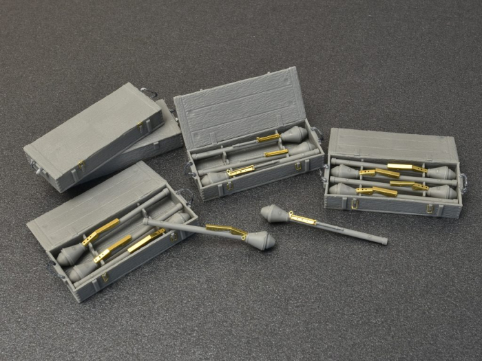 Miniart 35253 - Panzerfaust 30/60 Set 1:35 [2]