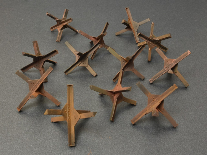 Miniart 35579 - Anti-tank Obstacles - 12 pieces 1:35 [2]