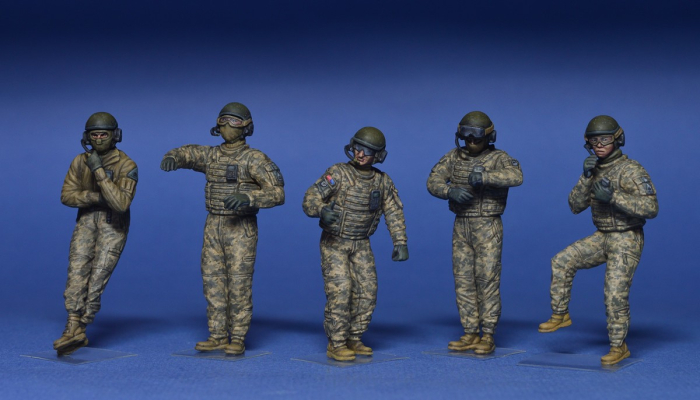 Miniart 37005 - 1:35 U.S. Tank Crew - 5 figures [3]