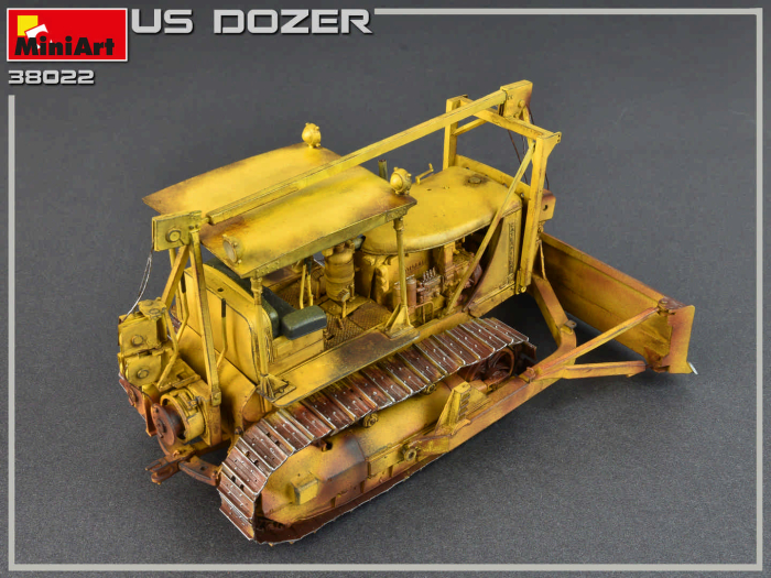 Miniart 38022 - 1:35 U.S. Bulldozer [2]