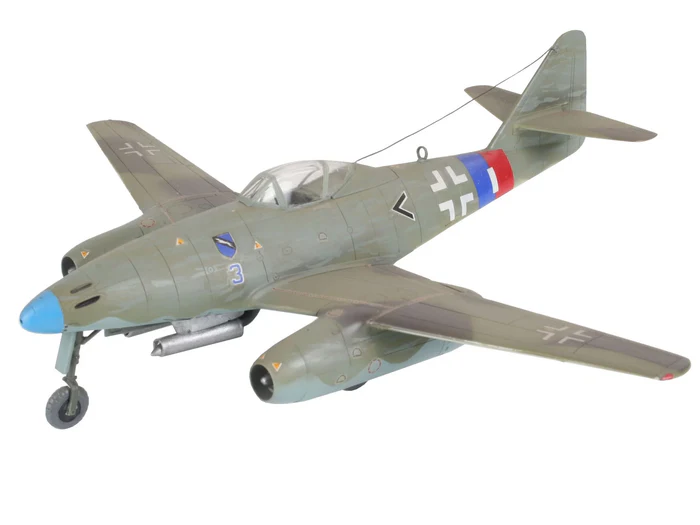 Revell 04166 - 1:72 - Me 262 A-1a [2]