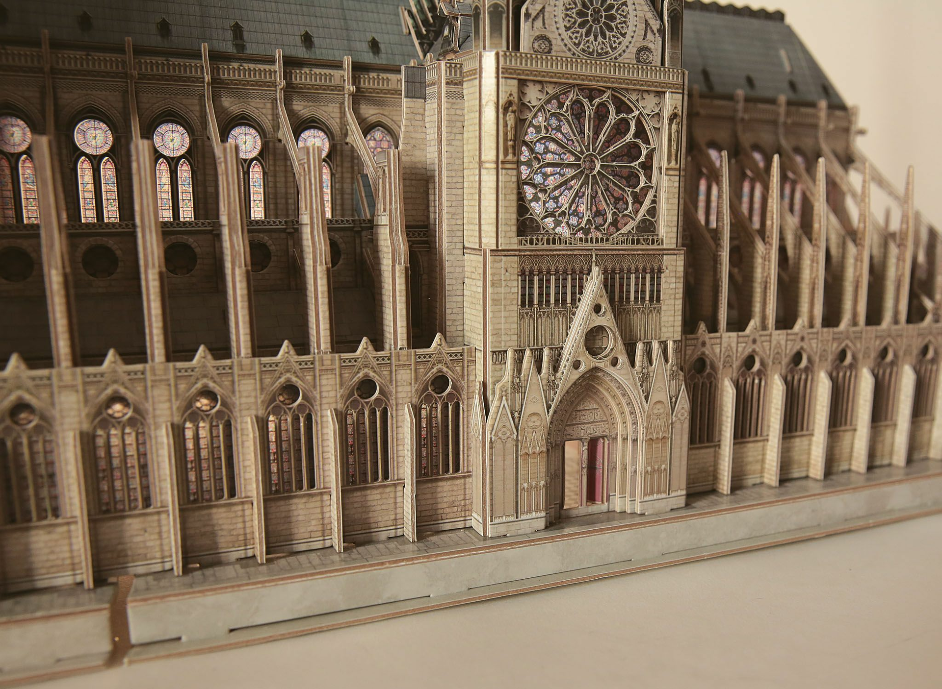 Revell  -  3D Puzzle  Notre Dame de Paris [6]