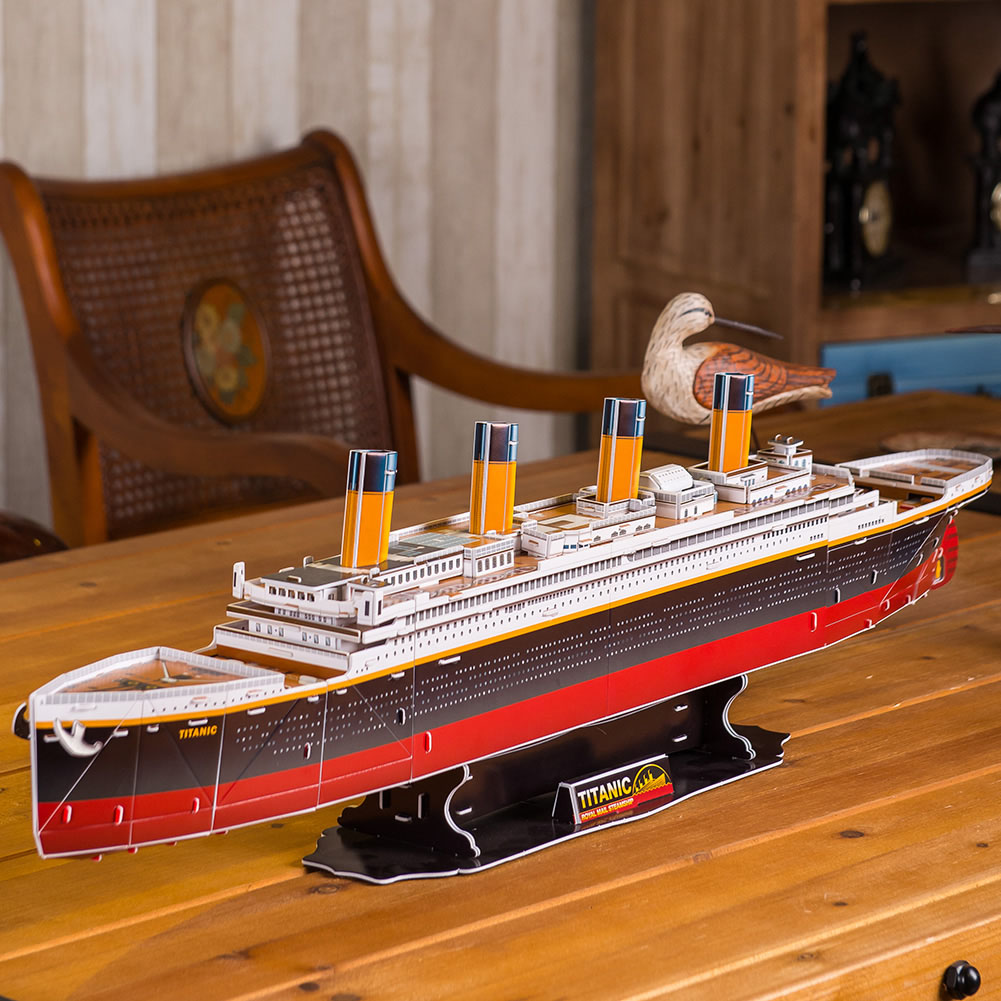 Revell  -  3D Puzzle  Titanic [5]